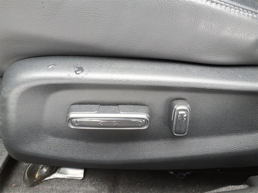 2019 Honda Insight Touring