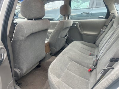 2001 Saturn L L-200 Auto