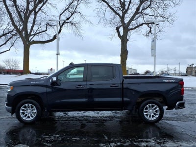 2022 Chevrolet Silverado 1500 LT (2FL)