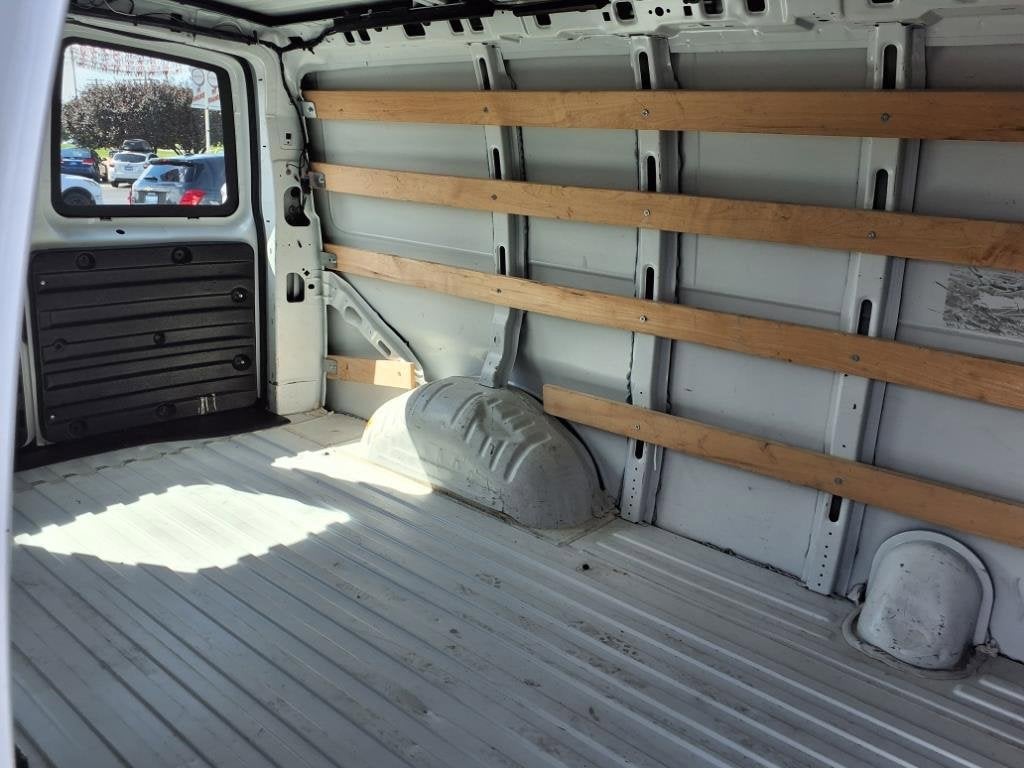 2022 Chevrolet Express Cargo 2500 WT