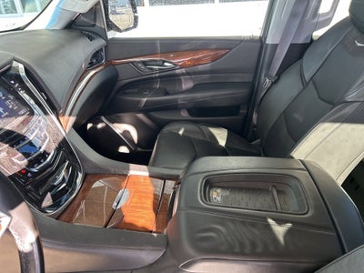 2017 Cadillac Escalade ESV Luxury