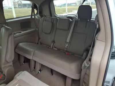 2016 Chrysler Town & Country Touring