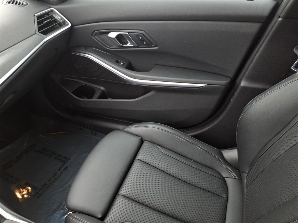 2024 BMW 3 Series 330i xDrive