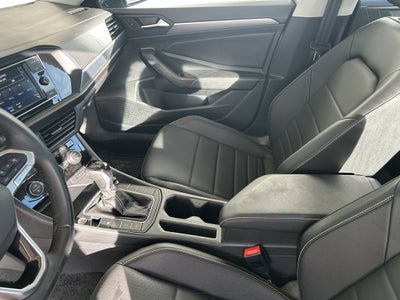 2022 Volkswagen Jetta SE