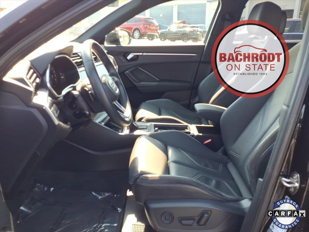 2019 Audi Q3 S line Prestige