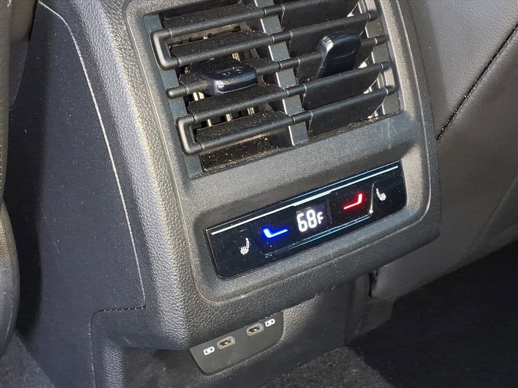 2024 Volkswagen Golf GTI 380 Autobahn