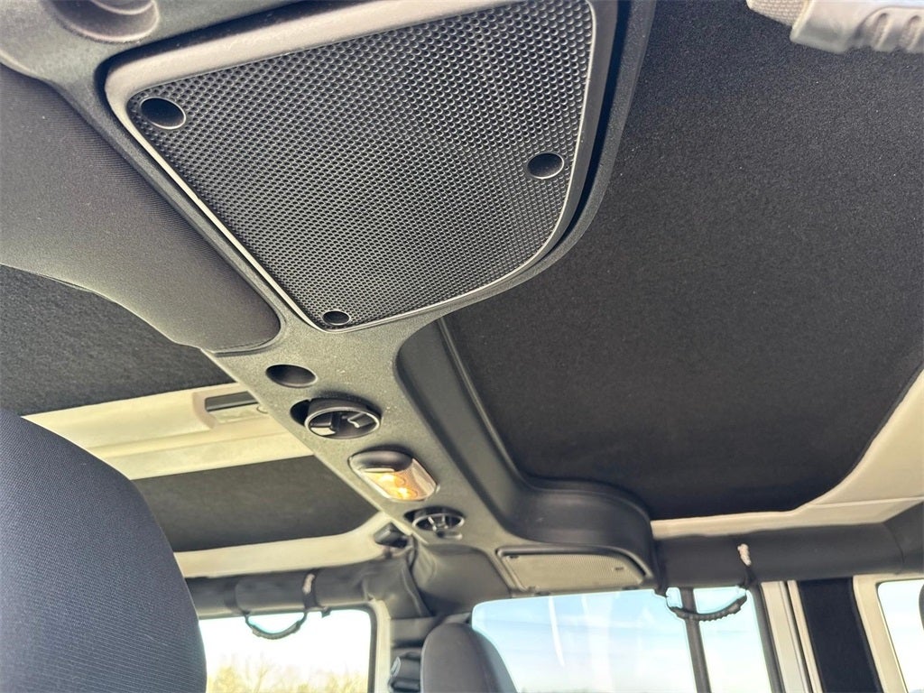 2018 Jeep Wrangler JK Unlimited Willy Wheeler W 4x4