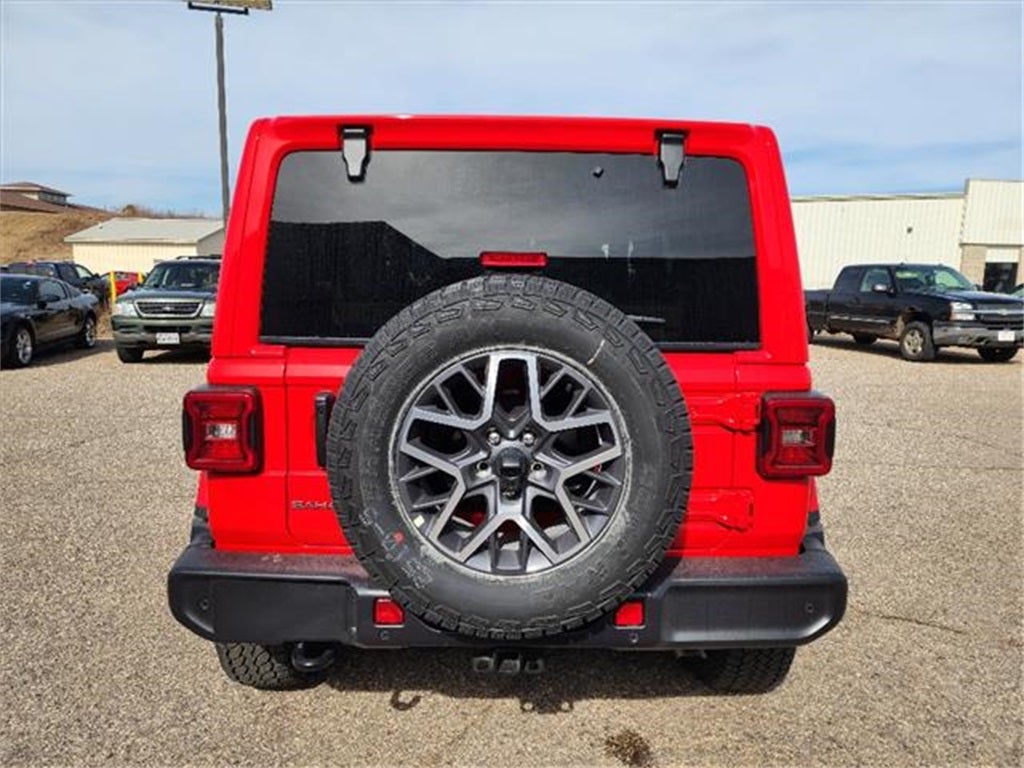 2025 Jeep Wrangler WRANGLER 4-DOOR SAHARA