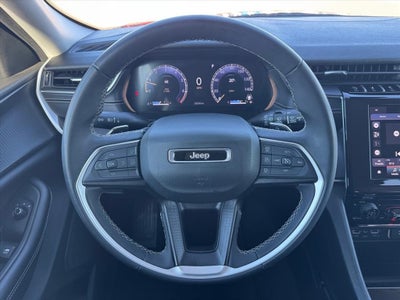 2024 Jeep Grand Cherokee Laredo 4x4