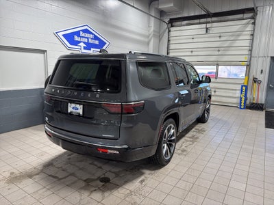 2022 Jeep Wagoneer Series III 4x4