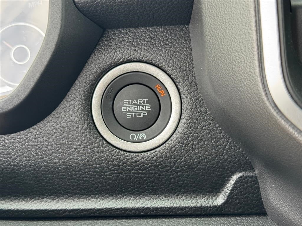 2026 RAM 1500 Big Horn Crew Cab 4x4 5'7' Box