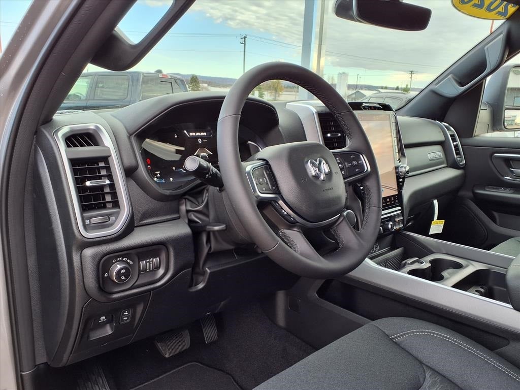 2026 RAM Ram 1500 RAM 1500 BIG HORN CREW CAB 4X4 6'4' BOX