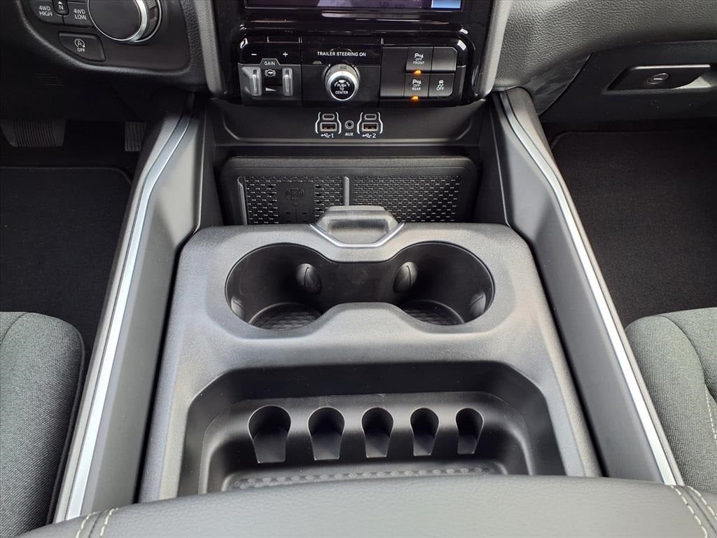 2026 RAM Ram 1500 RAM 1500 BIG HORN CREW CAB 4X4 6'4' BOX