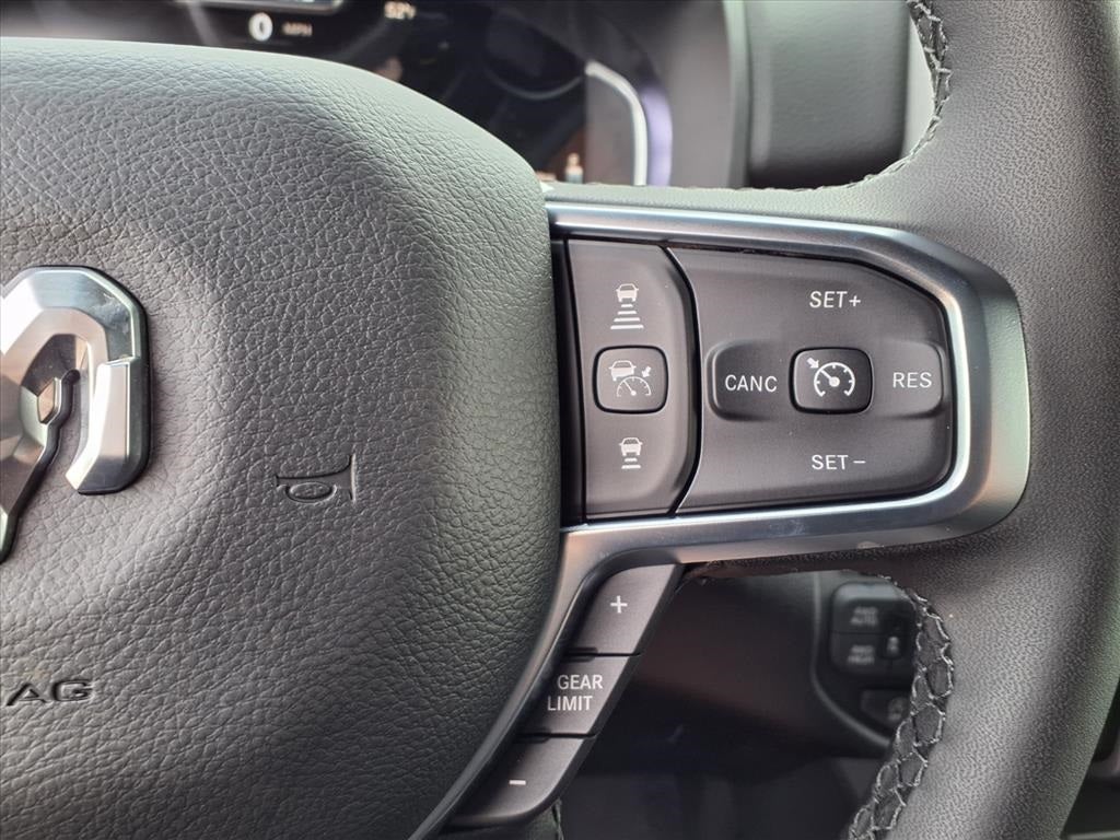 2026 RAM Ram 1500 RAM 1500 BIG HORN CREW CAB 4X4 6'4' BOX