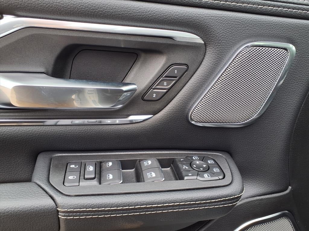 2026 RAM Ram 1500 RAM 1500 LARAMIE CREW CAB 4X4 6'4' BOX