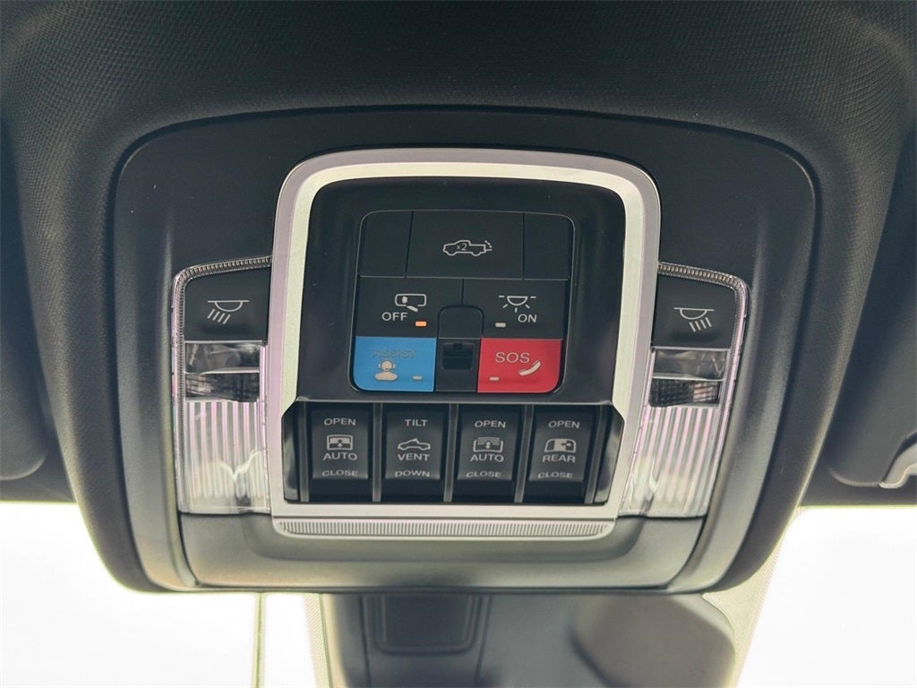 2026 RAM Ram 1500 RAM 1500 RHO CREW CAB 4X4 5'7' BOX