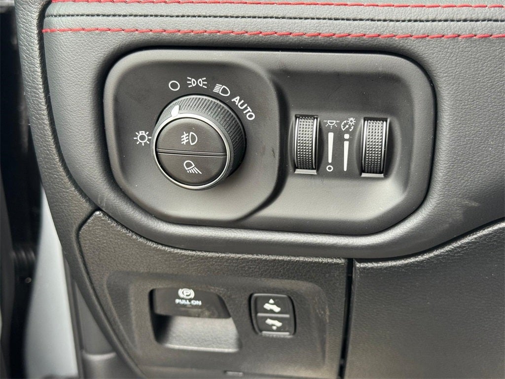 2026 RAM Ram 1500 RAM 1500 RHO CREW CAB 4X4 5'7' BOX