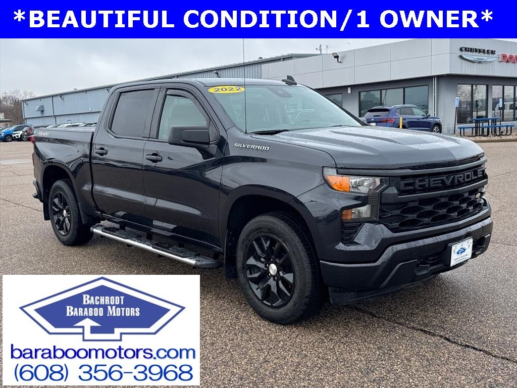 2022 Chevrolet Silverado 1500 4WD Crew Cab Short Bed Custom