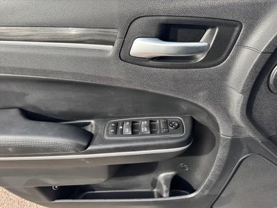 2019 Chrysler 300 Touring