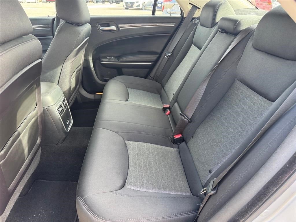 2019 Chrysler 300 Touring