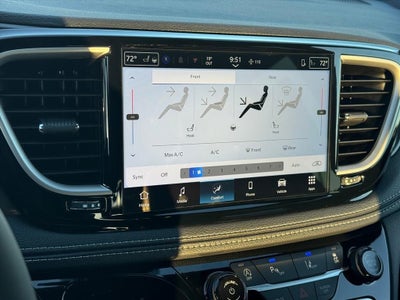 2026 Chrysler Pacifica PACIFICA SELECT AWD