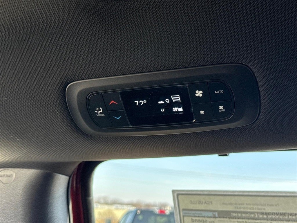 2026 Chrysler Pacifica PACIFICA SELECT AWD