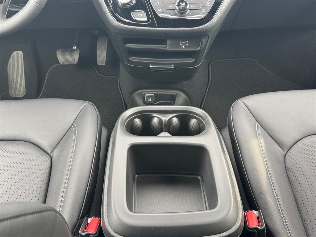 2026 Chrysler Pacifica PACIFICA SELECT AWD