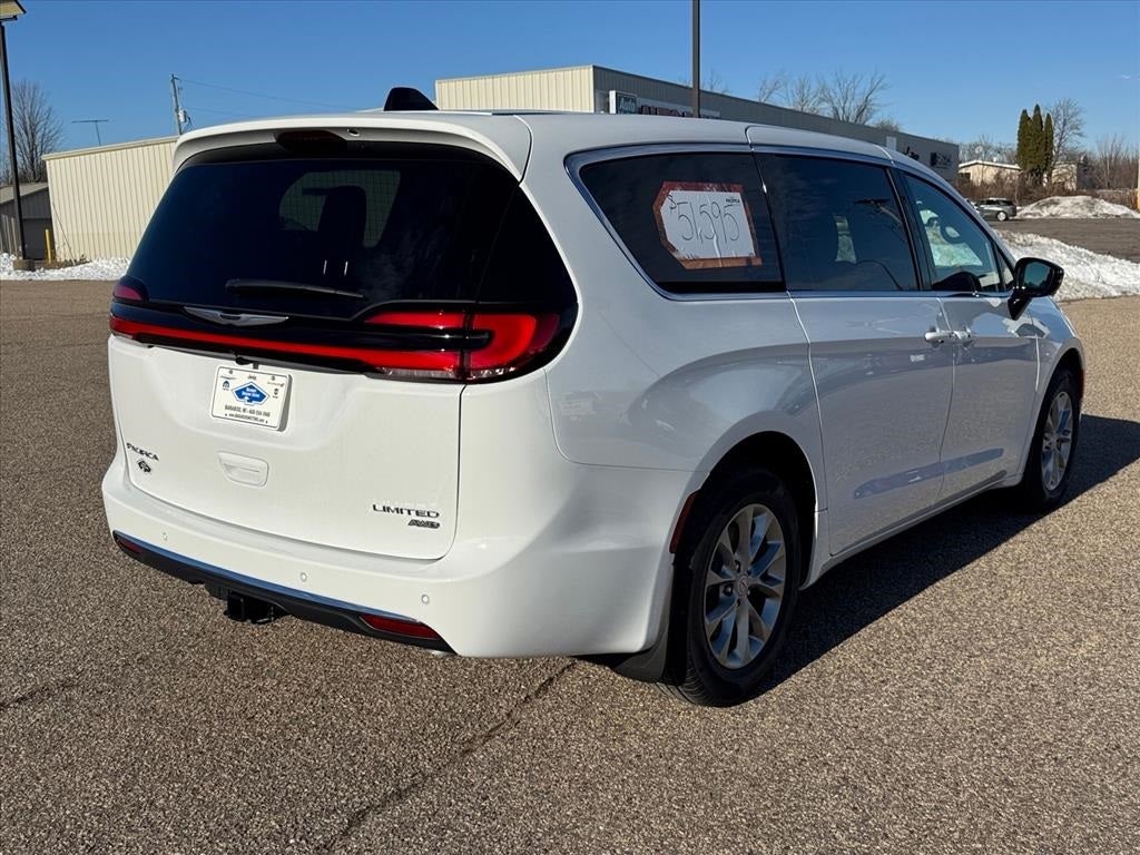 2026 Chrysler Pacifica PACIFICA LIMITED AWD