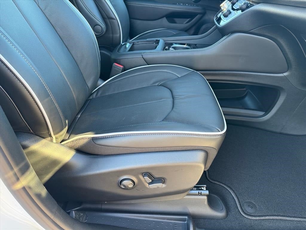 2026 Chrysler Pacifica PACIFICA LIMITED AWD