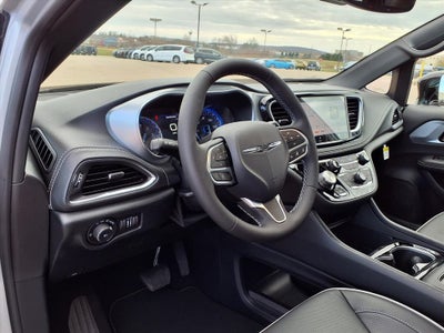 2026 Chrysler Pacifica PACIFICA LIMITED AWD