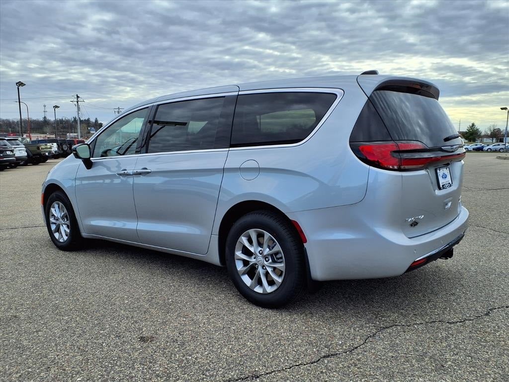 2026 Chrysler Pacifica PACIFICA LIMITED AWD