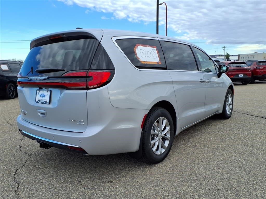 2026 Chrysler Pacifica PACIFICA LIMITED AWD