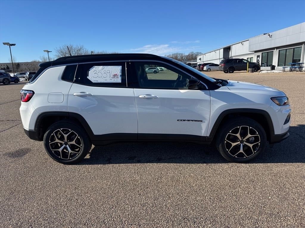 2026 Jeep Compass COMPASS LIMITED 4X4
