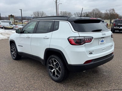 2026 Jeep Compass COMPASS LIMITED 4X4