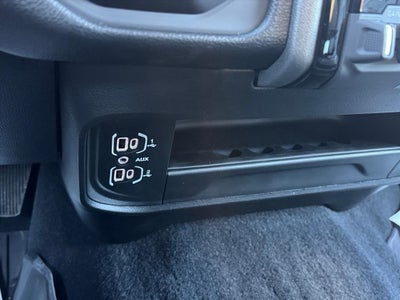 2026 RAM Ram 3500 RAM 3500 TRADESMAN CREW CAB 4X4 6'4' BOX