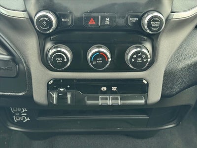 2024 RAM 3500 Big Horn Crew Cab 4x4 8' Box