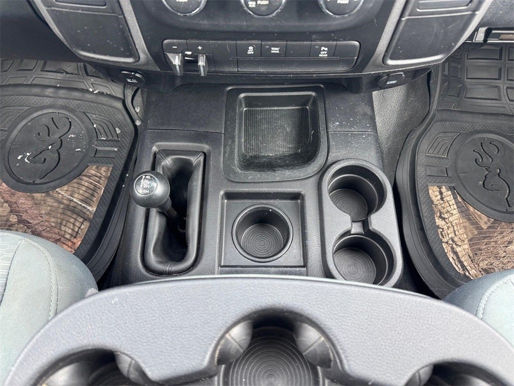 2018 RAM 2500 Tradesman Crew Cab 4x4 6'4' Box