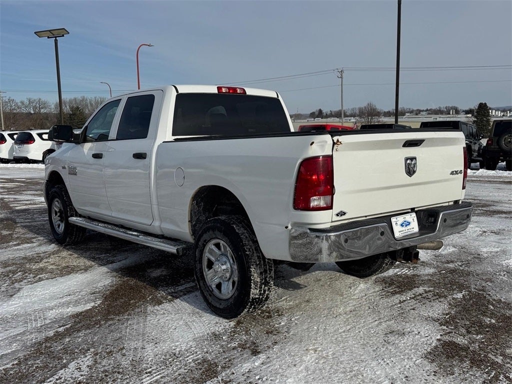 2018 RAM 2500 Tradesman Crew Cab 4x4 6'4' Box