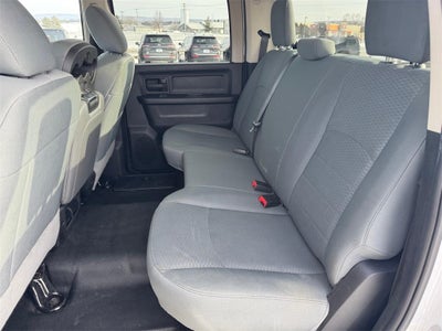 2018 RAM 2500 Tradesman Crew Cab 4x4 6'4' Box