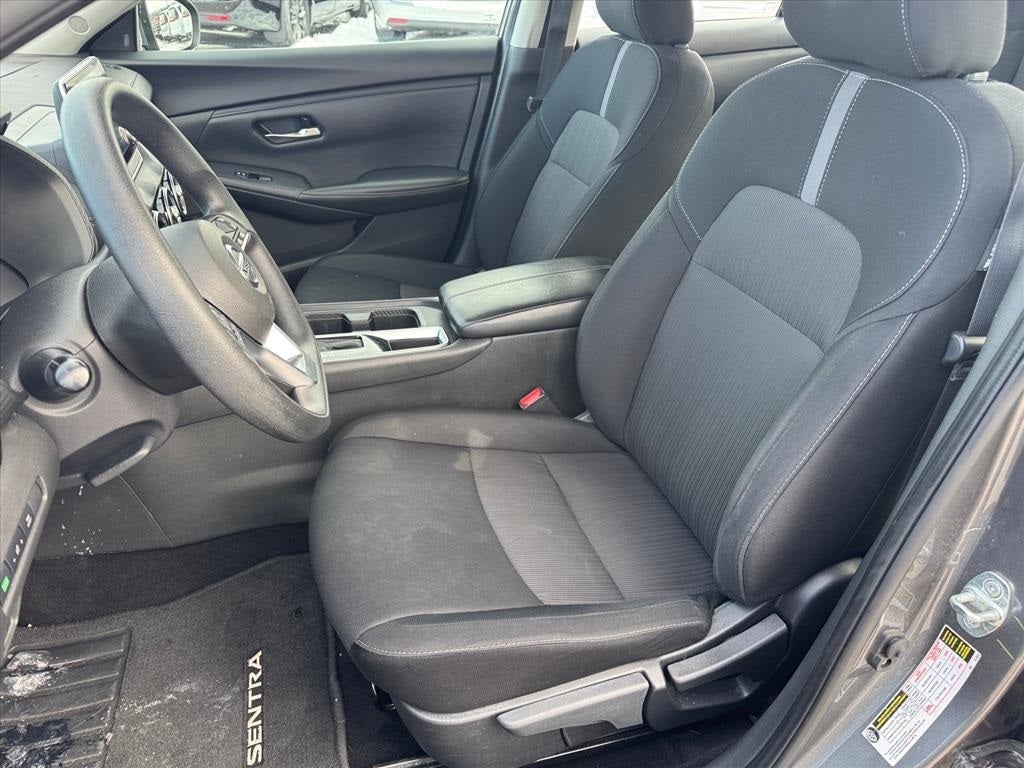 2023 Nissan Sentra SV Xtronic CVT